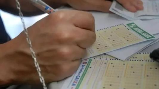 Uma aposta acertou o principal da Mega-Sena, em Brasília