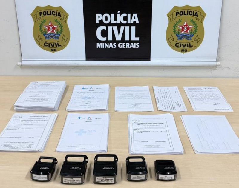 Agente de saúde é presa por falsificação de atestados médicos na Grande BH