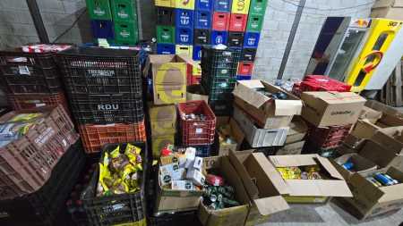 Uma grande quantidades de produtos foi apreendida na 'Operação Baco'