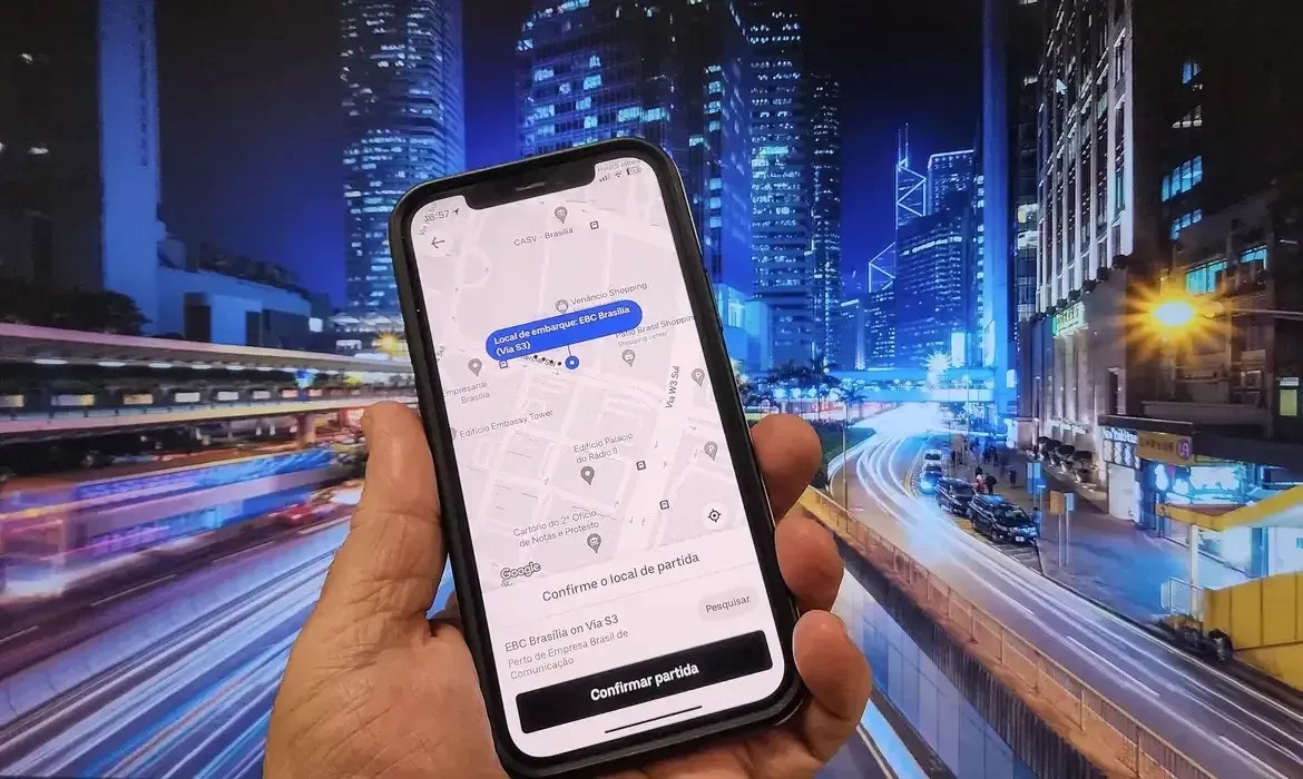Projeto de regulação de motoristas de aplicativo de transporte frustra especialistas