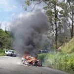 Uma pessoa morre em batida frontal entre caminhão e caminhonete na BR-381 no interior de Minas 