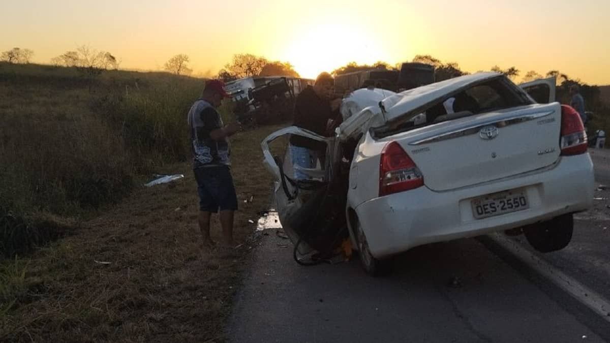 BR-262 é parcialmente liberada após quase 23 horas de interdição em Minas; saiba mais