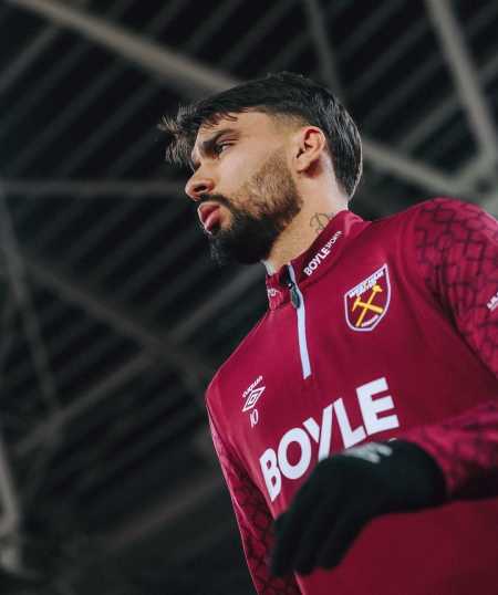Lucas Paquetá em ação pelo West Ham