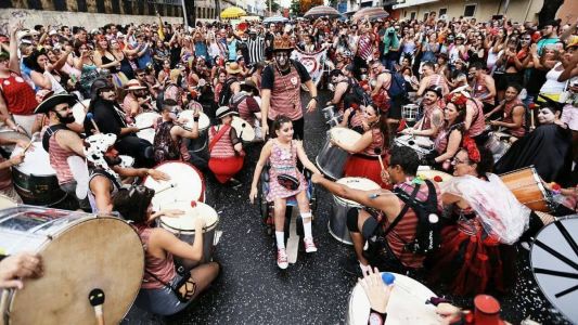 Unidos do Samba Queixinho desfila por BH neste domingo (19)