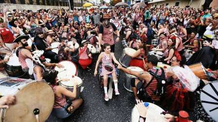 Unidos do Samba Queixinho desfila por BH neste domingo (19)