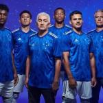 Novo uniforme do Cruzeiro foi inspirado em conquistas históricas do clube; veja