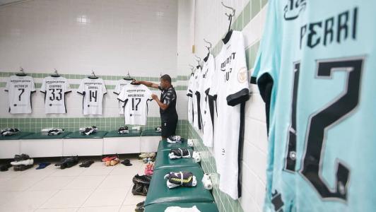 Uniformes e outros materiais do futebol do Botafogo foram roubados