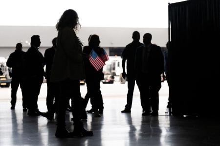 Mais de 142 mil pessoas foram deportadas dos Estados Unidos neste ano
