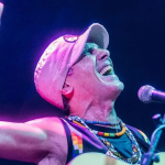 Manu Chao faz show em BH com a turnê 'Ultra Acústico' no domingo de Carnaval