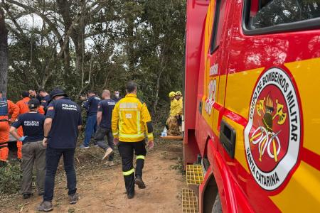 Acidente com balão deixou ao menos oito mortos em Santa Catarina