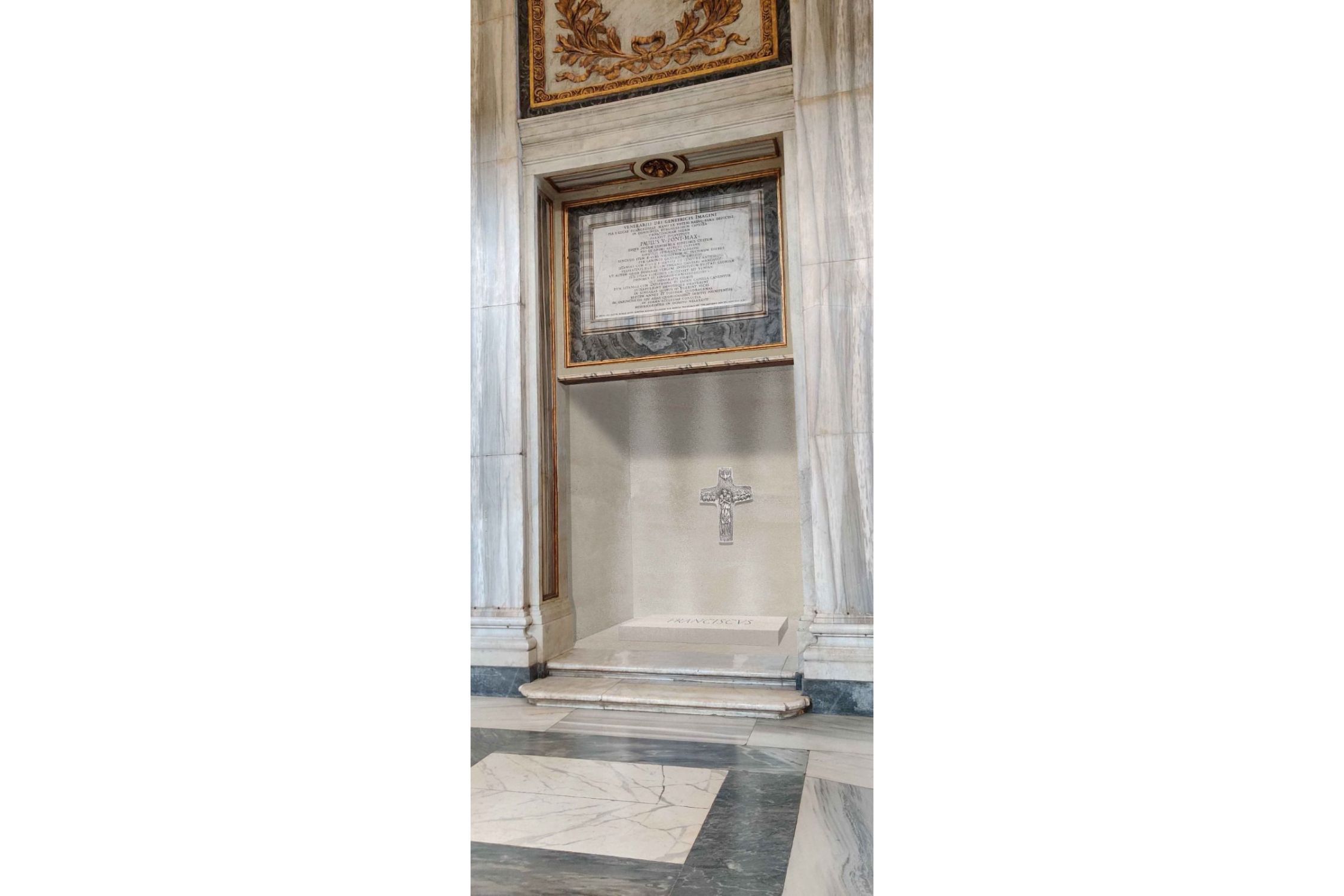 Vaticano divulga foto do túmulo do papa Francisco; veja
