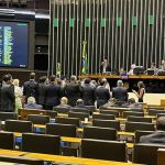 Câmara aprova urgência do Desenrola Brasil, e deputados preveem votação da matéria até quarta-feira