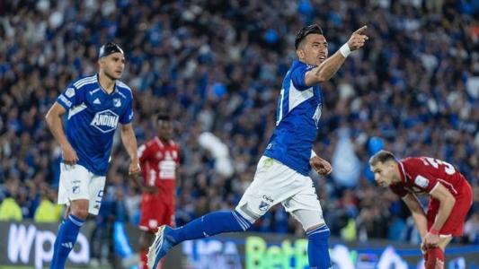 Uribe (dir.) é um dos nomes que não estará à disposição no Millonarios para enfrentar o América