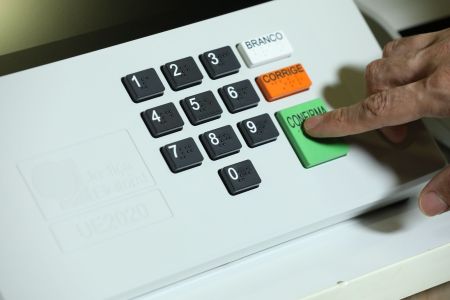 4% das cidades do Brasil só terão uma opção para votar para prefeito; entenda | CNN Brasil