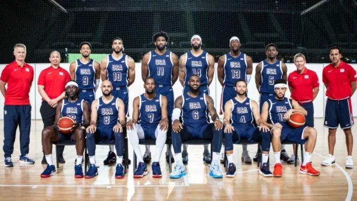 Basquete dos EUA em Paris conta com: Haliburton, Tatum, Embiid, Davis, Adebayo, Edwards, Holiday, White, Durant, James, Curry e Booker