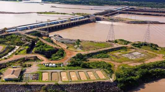 Usina é uma das maiores do Brasil