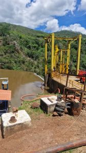 Bombeiros tentam encontrar mergulhador que sumiu em BH