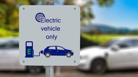 Uso de carro elétrico vai diminuir poluição