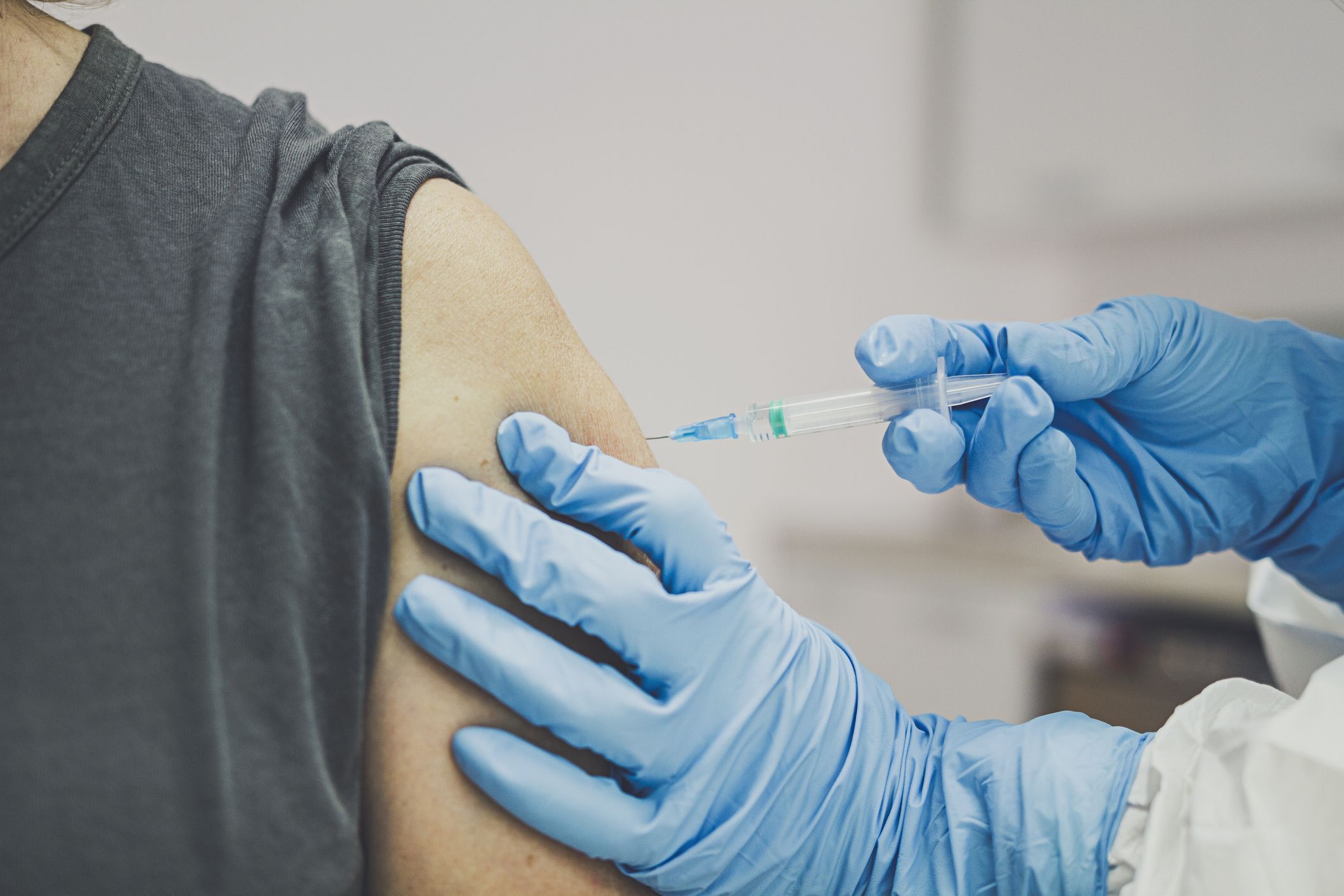 Anvisa autoriza vacina para prevenir bronquiolite em bebês durante gestação