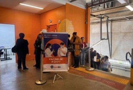 Os imunizantes serão destinados aos passageiros e colaboradores do metrô. Podem se vacinar adultos ou crianças a partir de seis meses