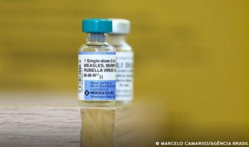 O balanço parcial do Sistema de Informações do Programa Nacional de Imunizações (PNI) registra que em Minas Gerais pouco mais de 740 mil crianças compareceram a um dos 5.500 postos de vacinação espalhados pelo estado, desde o início da Campanha Nacio