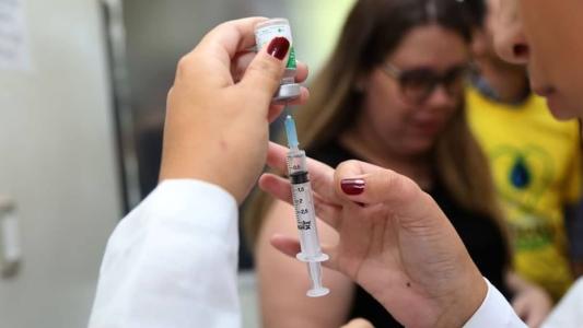 Vacinação contra a meningite C será retomada nesta segunda-feira (8) em Belo Horizonte