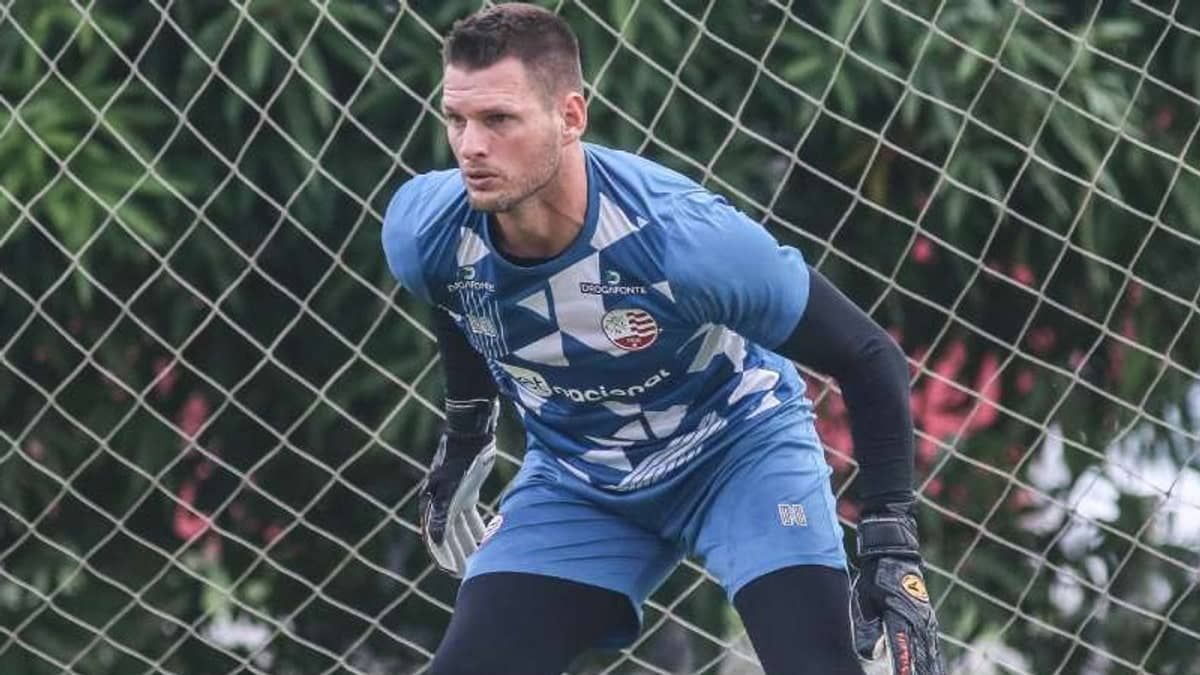 Goleiro do Náutico é dúvida para enfrentar o Cruzeiro na Copa do Brasil