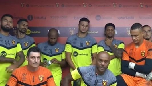 Vágner Love atacou a imprensa e negou clima ruim no vestiário do Sport