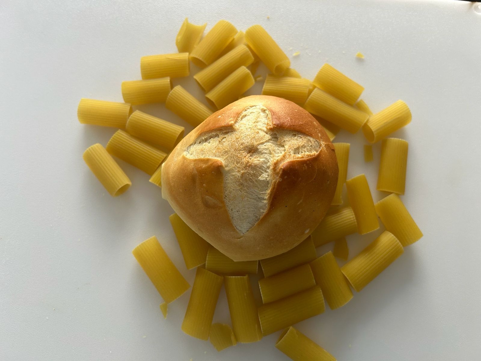 Pão e macarrão são os alimentos na mira da inflação
