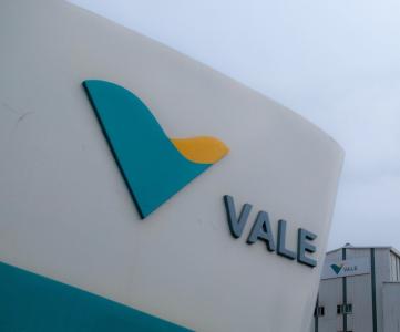 Logo da Vale em refinaria de Níquel