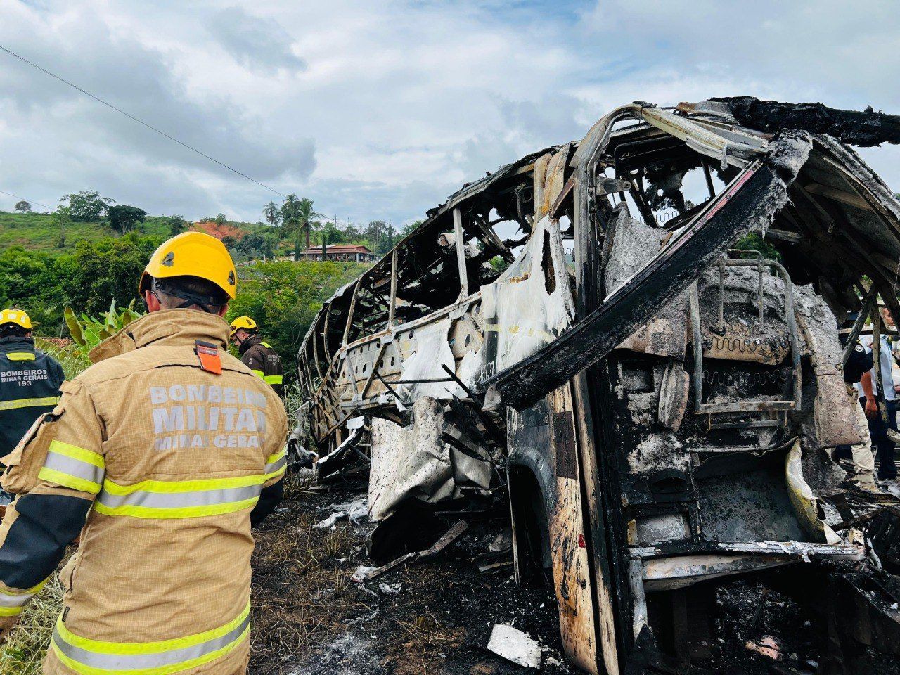 Tragédia no Vale do Mucuri: entenda dinâmica do acidente que matou mais de 30 pessoas em Minas