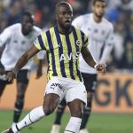 Valência, que tem acordo com o Inter, aproxima-se do adeus no Fenerbahçe