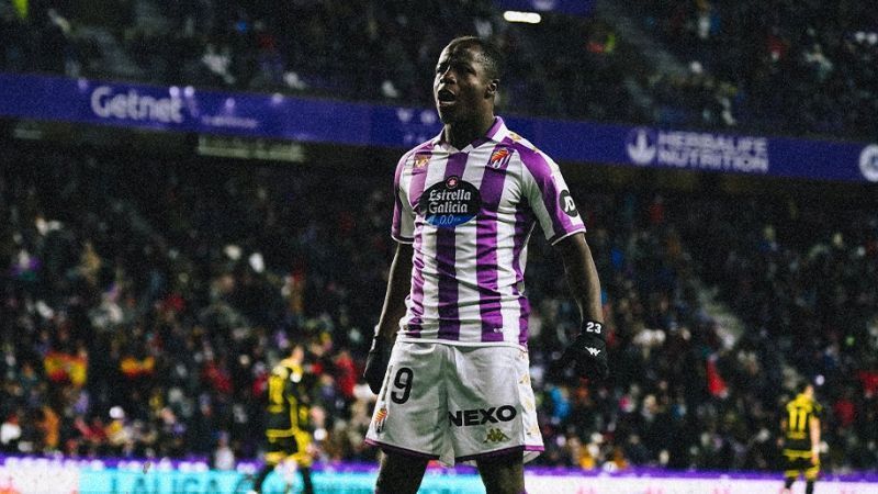 Pressionado, Valladolid de Pezzolano goleia pela Segunda Divisão Espanhola