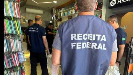 Valor dos importados ultrapassa R$ 500 mil; celulares e eletrônicos não eram homologados pela Anatel