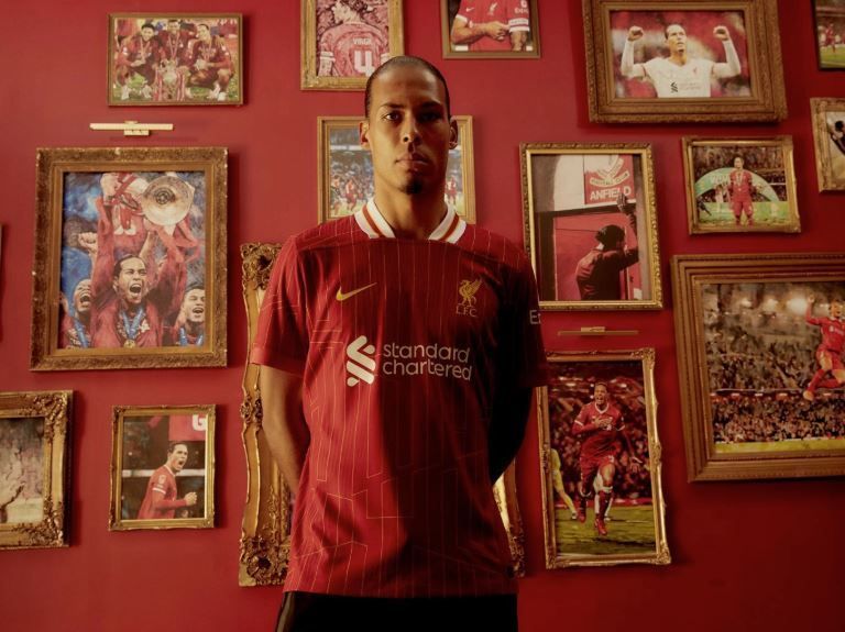 Liverpool anuncia renovação de contrato com Virgil van Dijk até 2027