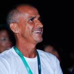 Documentário sobre ex-maratonista Vanderlei Cordeiro de Lima emociona público em estreia