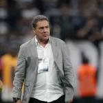 Corinthians acertou ao contratar Luxemburgo, diz campeão do mundo
