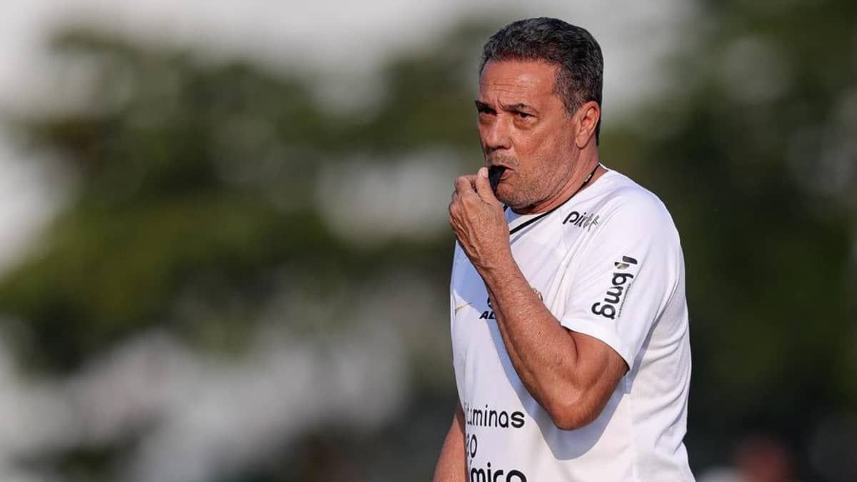 Corinthians x Botafogo: times escalados pelo Brasileirão