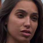 BBB 24: Vanessa Lopes chamou outro participante para apertar botão de desistência; veja momento