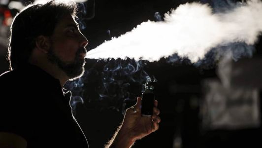 Vapes tem venda proíbida no Brasil desde 2009