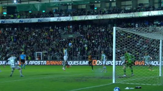 VAR analisou apenas lance do pênalti a favor do Sport