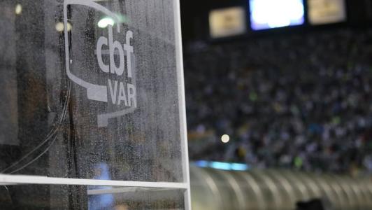VAR apresentou falha na partida entre Atlético e Grêmio, neste domingo