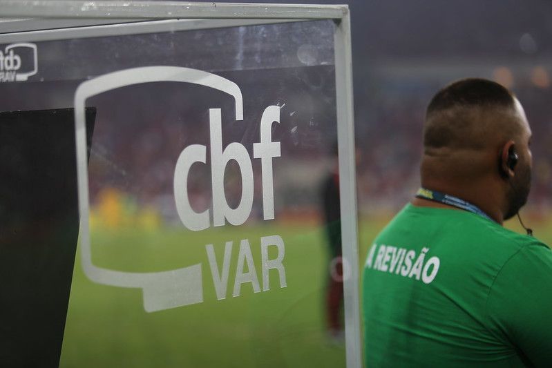 Semifinais e final da Copa São Paulo terão árbitro de vídeo