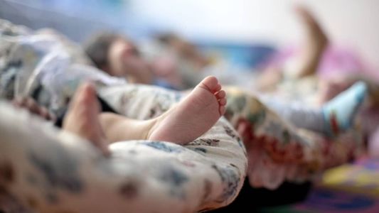 Vara da Infância e da Juventude é o órgão que permite a Entrega Legal