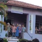 Vídeo: Bloquinho de Carnaval de BH contagia idosos em lar e toca marchinhas antigas