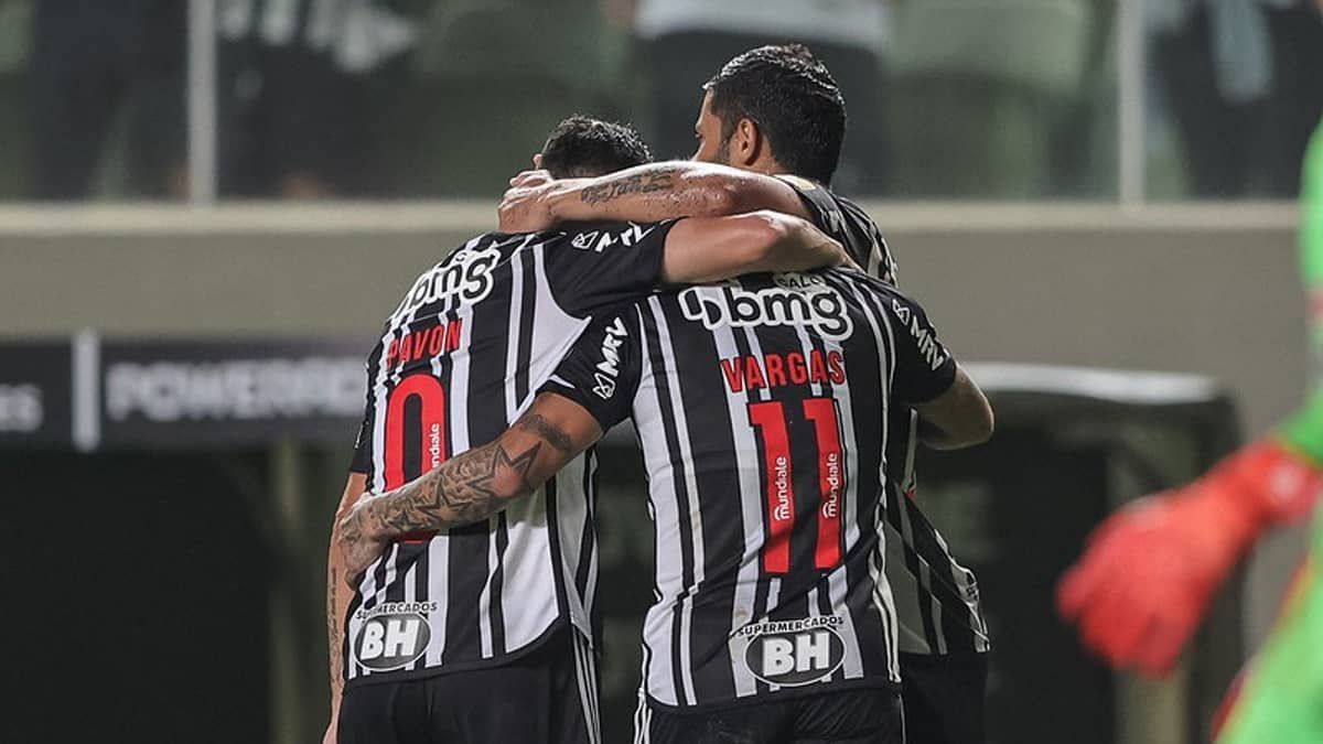 Hulk sai em defesa de Vargas no Atlético: 'Muita qualidade'