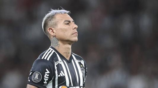 Vargas foi acionado para a vaga de Hulk na Libertadores, mas acabou não correspondendo
