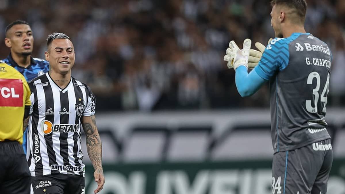 Vargas elege gol mais importante pelo Atlético e diz: 'estou feliz aqui e quero continuar'