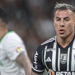 Sem atuar pelo Atlético há 71 dias, Vargas vive final de semana especial