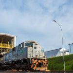 Empresa que opera ferrovias abre mais de 100 vagas para a carreira de maquinista